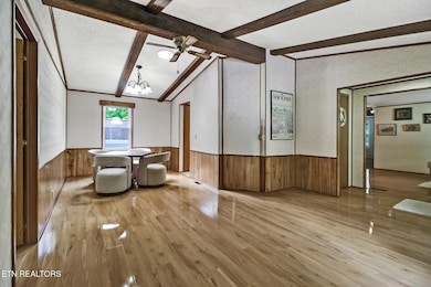 20 Robin Hood Ln, Crossville, TN 38558 - photo 5