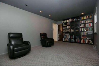 2032 Wisteria Ln, Lafayette Hill, PA 19444 - photo 7