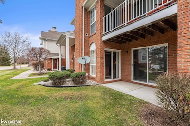 52224 Heatherstone Ave unit 76 / Bldg 7, Macomb, MI 48042 - photo 4