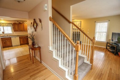 77 Ayers Cove Dr, Barrington, NH 03825 - photo 2