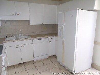 2512 Woodwind Dr, Fayetteville, NC 28304 - photo 6