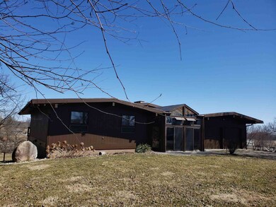 11453 N Roanoke Rd, Roanoke, IN 46783 - photo 2