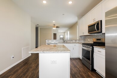 17874 Planted Orchard Dr, Hockley, TX 77447 - photo 6