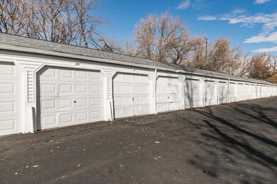 3751 12th Ave SW, Cedar Rapids, IA 52404 - photo 5