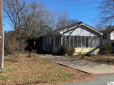 216 Forrest Ave, Bastrop, LA 71220 - photo 2