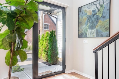 598 Lathrop St, Columbus, OH 43206 - photo 3