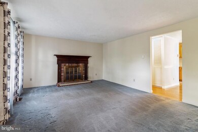8 Lineage Ct, Nottingham, MD 21236 - photo 4