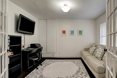 1333 Thornton Rd, Houston, TX 77018 - photo 6