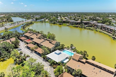 5341 Lake Arrowhead Trail unit 11, Sarasota, FL 34231 - photo 3