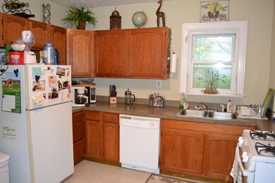 1036 Oregon Ave unit 38, Columbus, OH 43201 - photo 2
