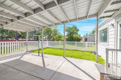 370 N State St, Shelley, ID 83274 - photo 5