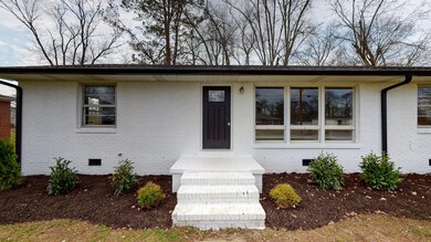 119 Pickle St, Shelbyville, TN 37160 - photo 6