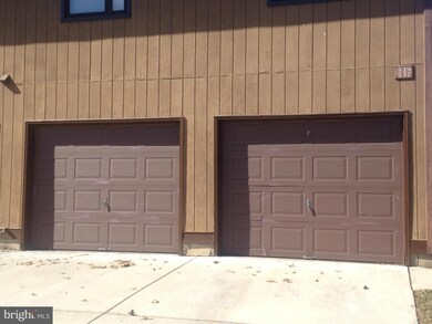 534 Glen Ct unit 30B, Glen Burnie, MD 21061 - photo 2