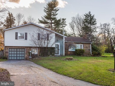 427 Brook Dr, Spring City, PA 19475 - photo 3