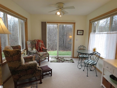 326 Woodside Cir unit 33, Cadillac, MI 49601 - photo 7