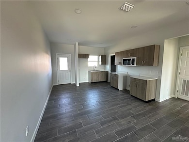 1603 Unity Dr, Mercedes, TX 78570 - photo 3