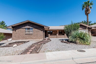 3025 Los Robles, Alamogordo, NM 88310 - photo 3