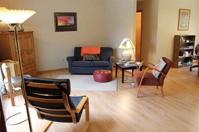 457 Meander Wood Rd, Oregon, WI 53575 - photo 2