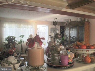 37 Leatherwood Ct, Burtonsville, MD 20866 - photo 6