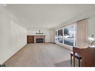 3076 Wayside Loop, Springfield, OR 97477 - photo 6