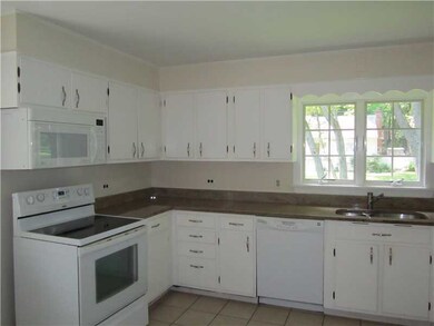 37 Midbrook Ln, Old Greenwich, CT 06870 - photo 4