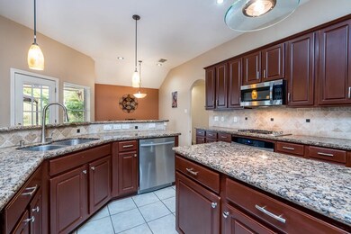 15851 Jamie Lee Dr, Houston, TX 77095 - photo 5