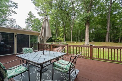 14 Spofford Rd, Auburn, NH 03032 - photo 7