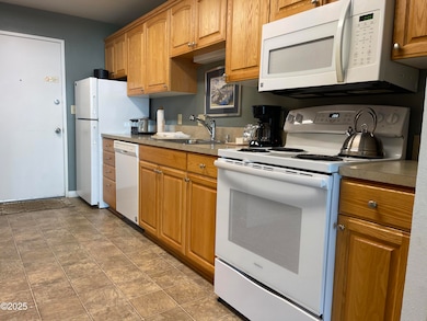 301 Otter Crest Dr unit 258-259, Otter Rock, OR 97369 - photo 6