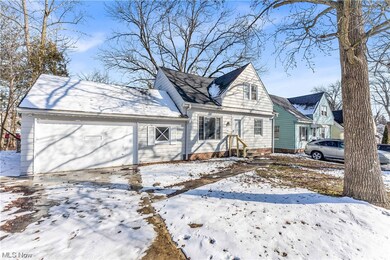 5177 Camden Rd, Maple Heights, OH 44137 - photo 2