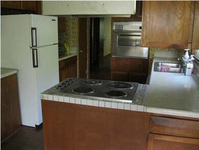 Kitchen another view