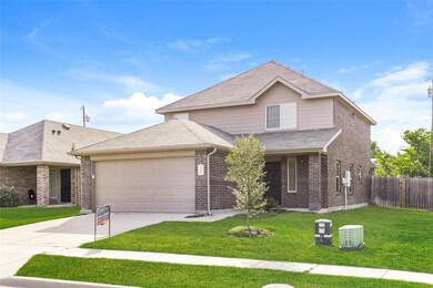 1506 Dove Cir, Ennis, TX 75119 - photo 2