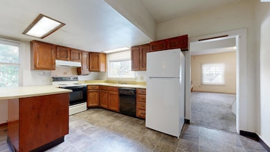 925 NE D St, Pullman, WA 99163 - photo 6