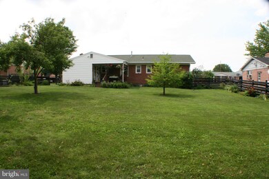 148 Meadowbrook Dr, Stephens City, VA 22655 - photo 6