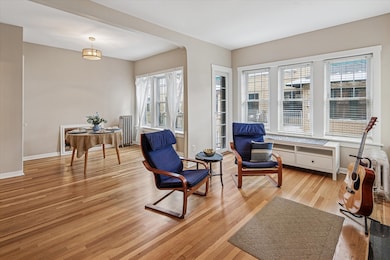 4320 N Clarendon Ave unit 2031, Chicago, IL 60613 - photo 5