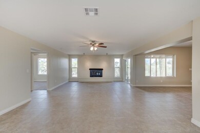 2428 E 6th Ave-10