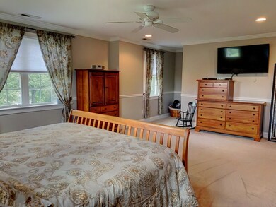 565 Malden St, Holden, MA 01520 - photo 6