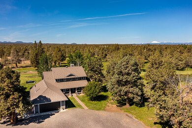 24055 Dodds Rd, Bend, OR 97701 - photo 3