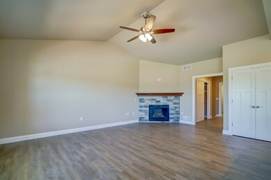 6297 Quarry Vista Dr, Fitchburg, WI 53719 - photo 3