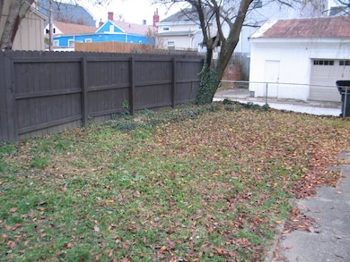 330 W 9th St, Newport, KY 41071 - photo 3