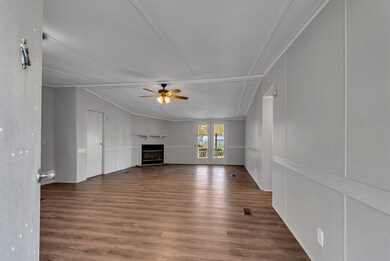 919 Locust St, Columbia, TN 38401 - photo 7