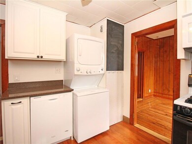 65 Friendship St unit 1, Newport, RI 02840 - photo 7
