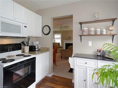 585 Lindberg Blvd, Berea, OH 44017 - photo 6