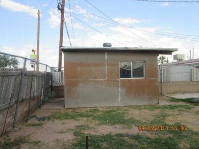 325 Gladys Ave, El Paso, TX 79915 - photo 6