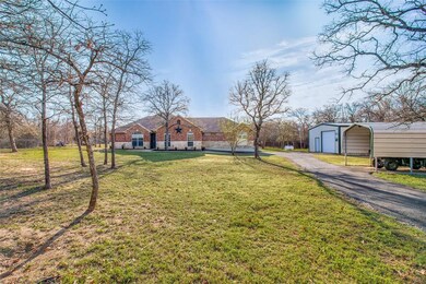 583 Windsor Ln, Springtown, TX 76082 - photo 3