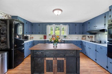 1162 W Hill Rd, Northfield, VT 05663 - photo 6