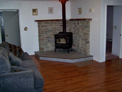 1076 2nd Ave, Troy, NY 12182 - photo 5