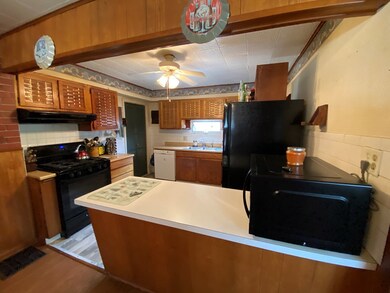 Eat in kitchen with island