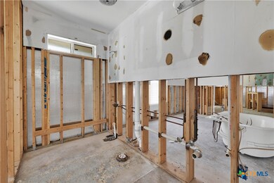 707 Alameda St, San Juan, TX 78589 - photo 4