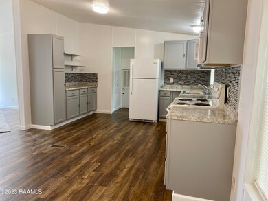 106 Blanco Dr, Youngsville, LA 70592 - photo 6