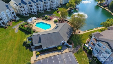 18809 Nautical Dr unit 202, Cornelius, NC 28031 - photo 5